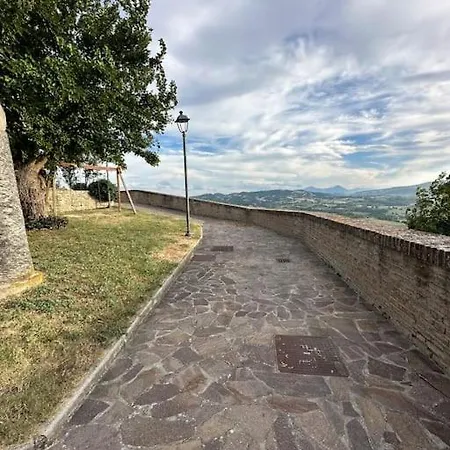 Casa Indipendente In Un Bellissimo Borgo Casa de Férias *