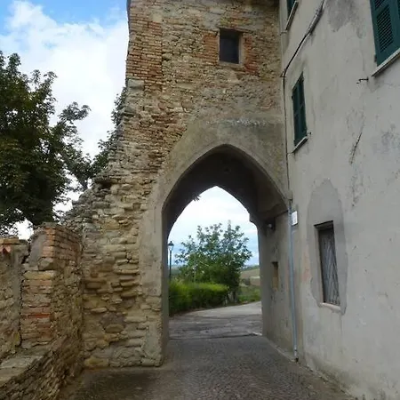 Casa de Férias Casa Indipendente In Un Bellissimo Borgo SantʼIppolito